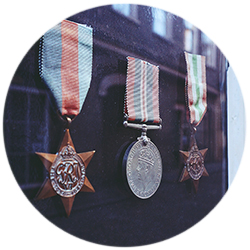 Ордена, медали